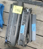 3 radios