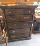 5 drawer dresser, decorative shelf