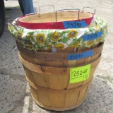 4 wooden baskets