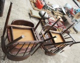 5 matching wooden chairs