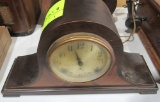 antique mantle clock