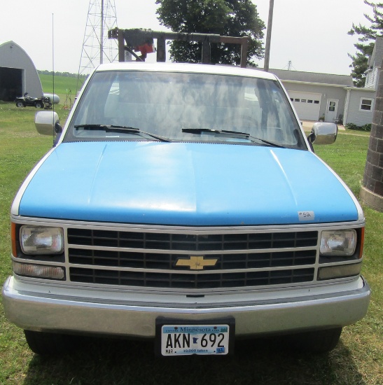 1991 Chevy utility service farm truck
