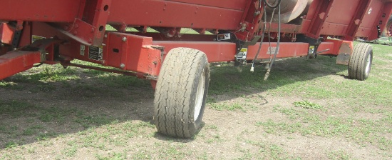 Case IH 25’ head trailer