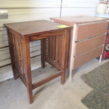 end table, small 3 draw dresser w/ contents
