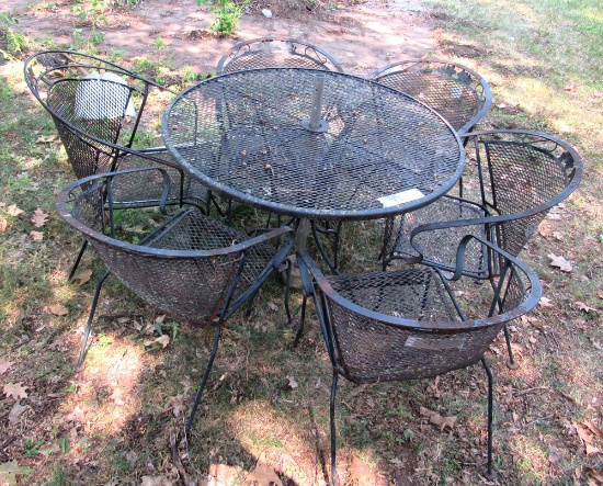 patio table and chairs
