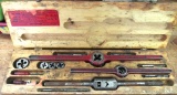 tap and die set
