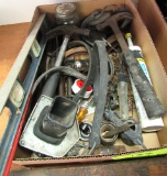 hammers, level, Dodge hitch light, straps