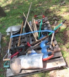 jack stands, jack, shovels, tire chains