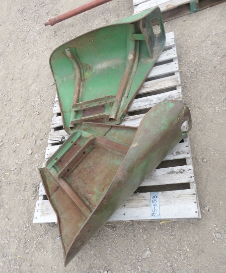 JD tractor fenders