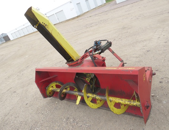 Farm King snowblower, 8', single auger, hyd controls
