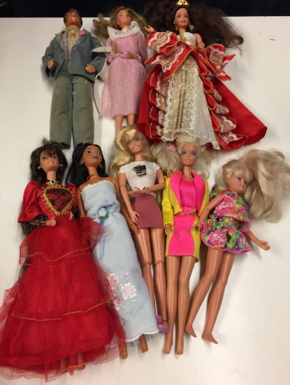 Vintage Lot of 1985 Heart Family 1997 Holiday Barbie and more