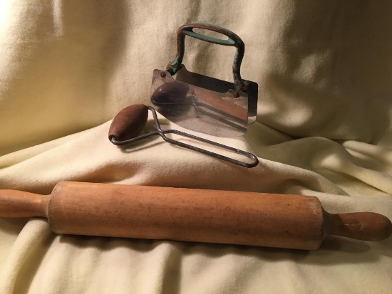 Vintage Kitchen Baking Tools