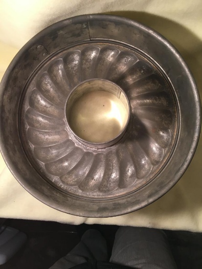 Vintage Bundt Pan and Jello Molds