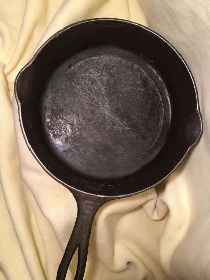 Vintage Griswold Cast Iron Skillet #6