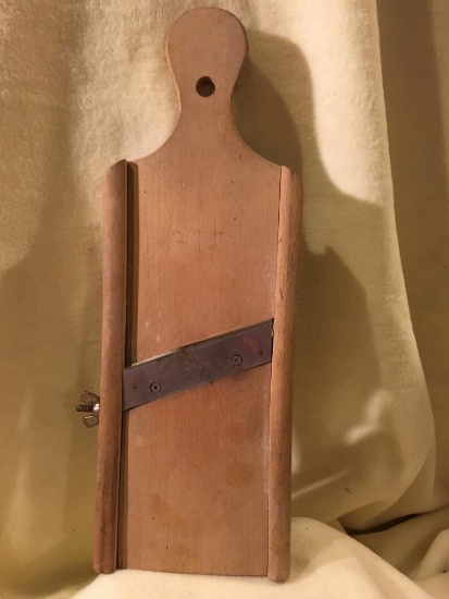 Vintage Small Slaw Cutter