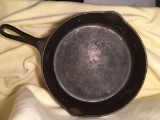 Vintage Griswold Cast Iron Skillet #8