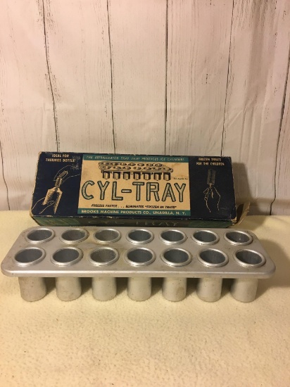 Vintage Cyl-Tray Ice Cylinders, Brooks Machine Products Co.