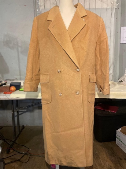 J. Percy for Marvin Richards Camel Hair Men's Coat
