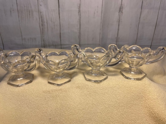 Vintage Davidson Glass Chippendale Open Salt Cellar, Trophy-Shaped