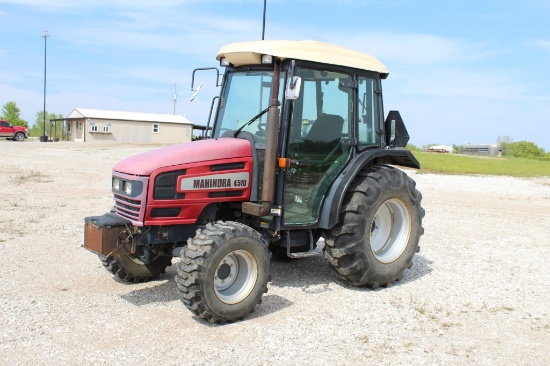 Mahindra 4510C tractor