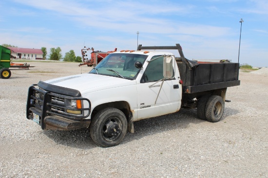 '98 Chevy 3500 with hyd. dump bed