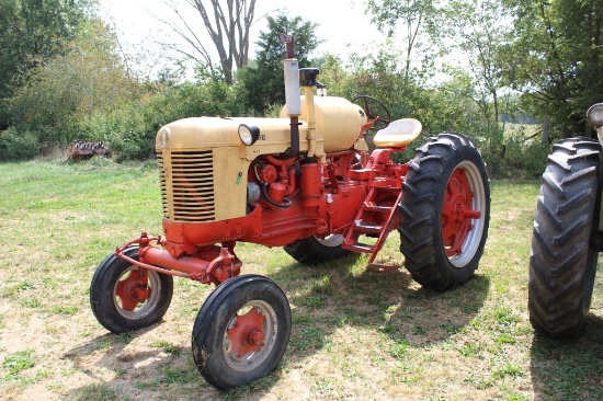 Case 411 2wd tractor