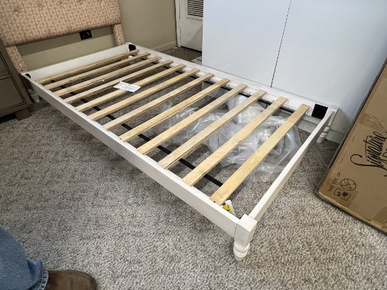 Twin Platform Bed- Maple