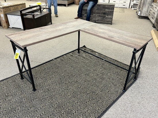 L Shaped Desk