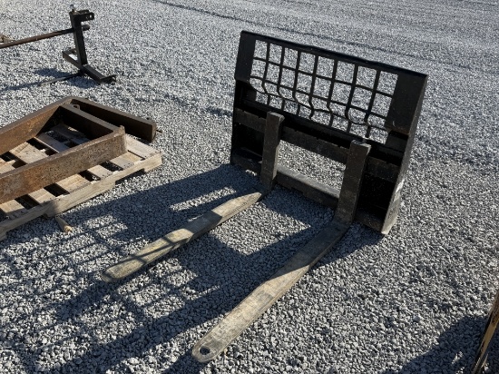 CAT 48" pallet forks