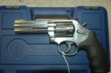 S&W 617 (160584)