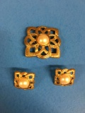 Vintage Gold Tone With Faux Pearl Matching Post Earrings & Brooch Set