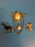 3 Count Lot of Vintage Ladies Brooches