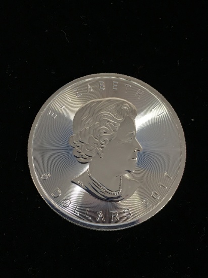 1 Troy Ounce 2017 Canada $5 .9999 Extra Fine Silver Maple Leaf Round Silver Bullion Coin