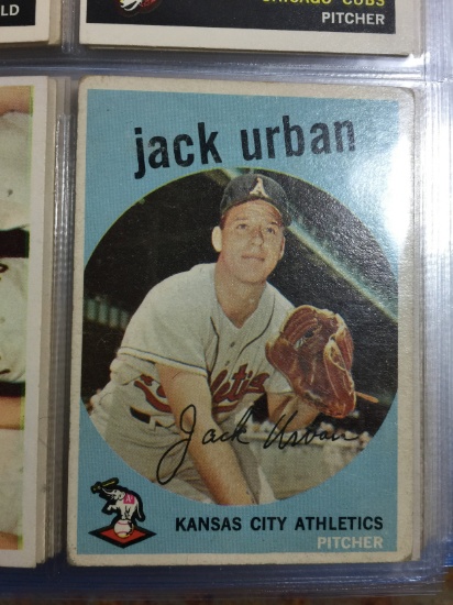 1959 Topps #18 Jack Urban Athletics