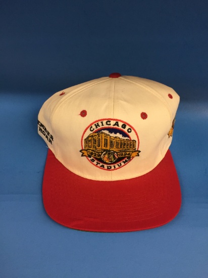 Vintage Starter Brand Chicago Blackhawks Hockey Snapback Hat