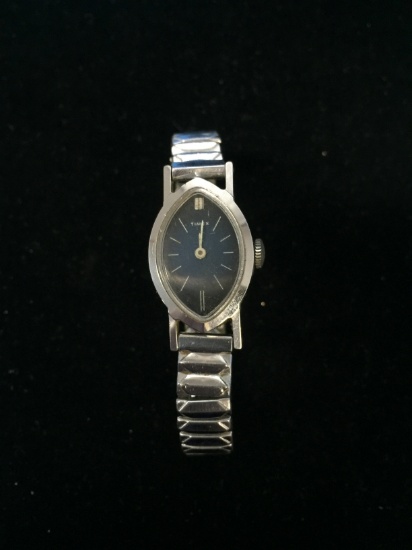 Vintage Silver Tone Women's Timex Watch