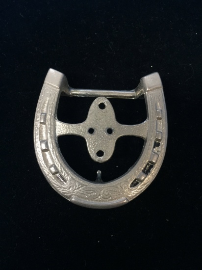 Vintage Silver Tone Belt Buckle Horseshoe Design