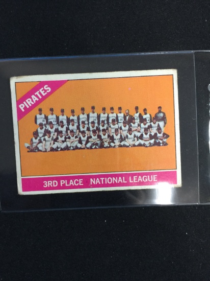 1966 Topps #404 Pittsburgh Pirates Team Card Baseball Card
