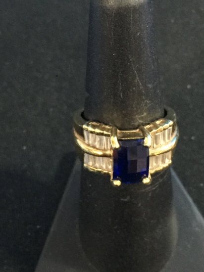 White & Blue Gemstone Cocktail Ring - Size 6.75