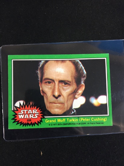 1977 Topps Star Wars Series 4 Card #229 Grand Moff Tarkin (Peter Cushing)