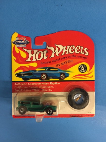 Hot Wheels NEW IN PACKAGE Exclusive Series The Demon