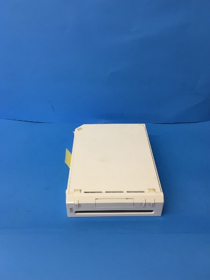 White Nintendo Wii Console