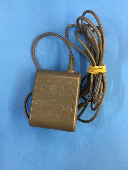 Nintendo AC Adapter Power Supply - USG-002