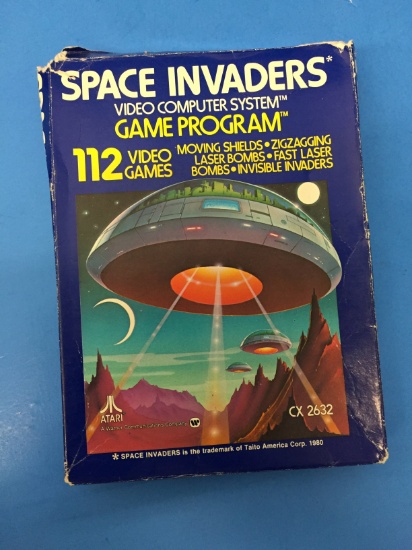 Atari Space Invaders Vintage Video Game Cartridge W/ Box