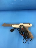 Nintendo NES Zapper Gun Controller