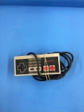 Nintendo NES Game Pad Controller