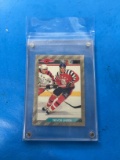 1992-93 Bowman Foil Trevor Linden Hockey Card in Screwdown Holder