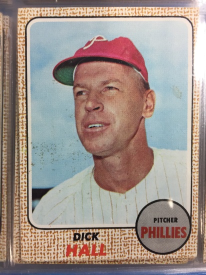 1968 Topps #17 Dick Hall Phillies