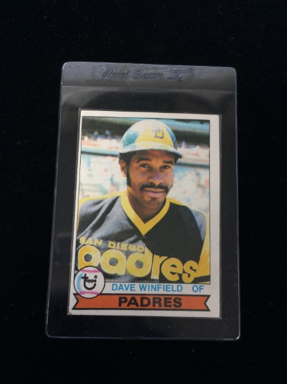 1979 Topps #30 Dave Winfield Padres Baseball Card