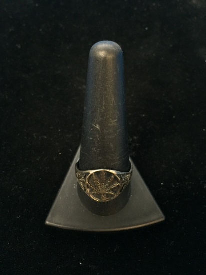 Vintage Sterling Silver Marijuana Leaf Ring - Size 11.75